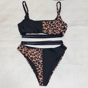 Two piece black & leopard high waisted bikini - Sz Small